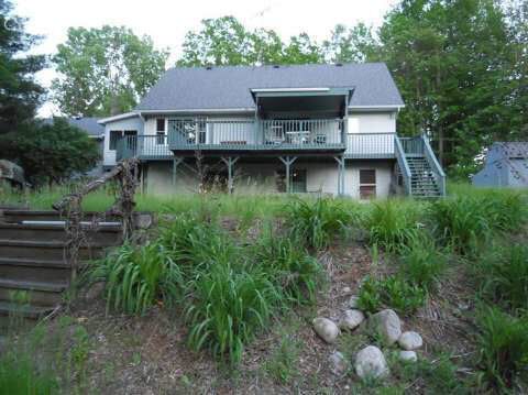 4877 North Lapeer Road Columbiaville, MI 48421 - Photo 12 of 23 20403030-11.JPG