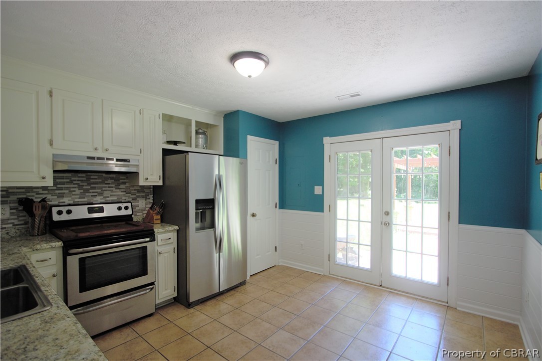 8821 Marlfield Road Gloucester, VA 23061 - Photo 7 of 29 Gallery Image 7