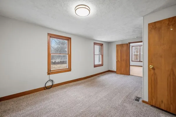 $164,900 | 502 South 2nd Street, Savannah, MO 64485