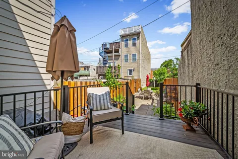 $448,000 | 1435 Hull Street, Baltimore, MD 21230