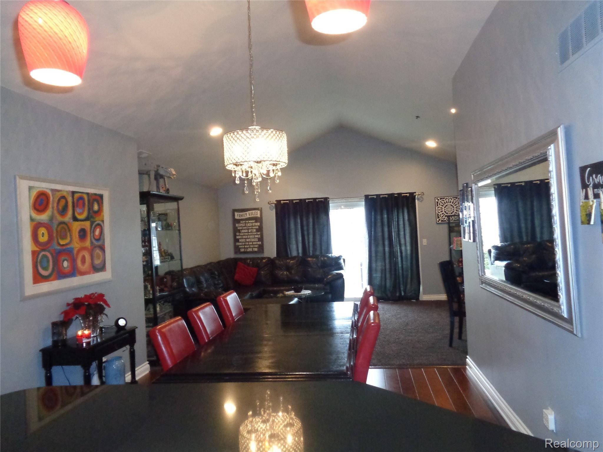 45598 South Stonewood Road Canton, MI 48187 - Photo 36 of 77 DSC04623.JPG