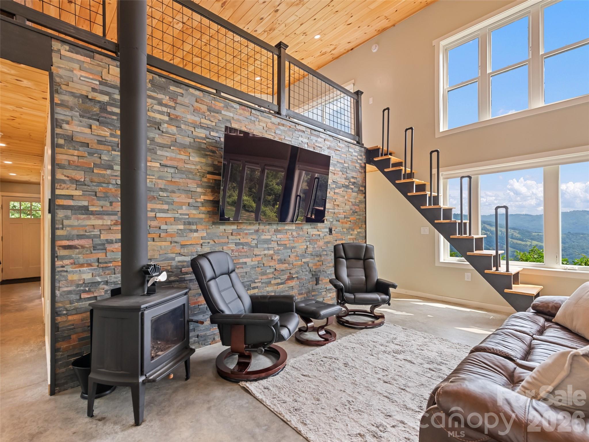 1225 Clark Road Clyde, NC 28721 - Photo 21 of 38