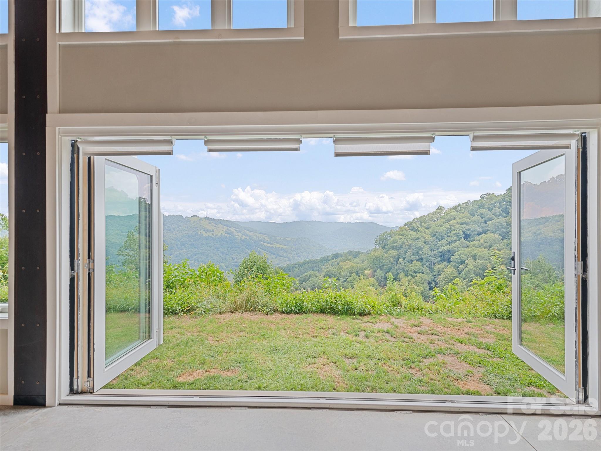 1225 Clark Road Clyde, NC 28721 - Photo 24 of 38