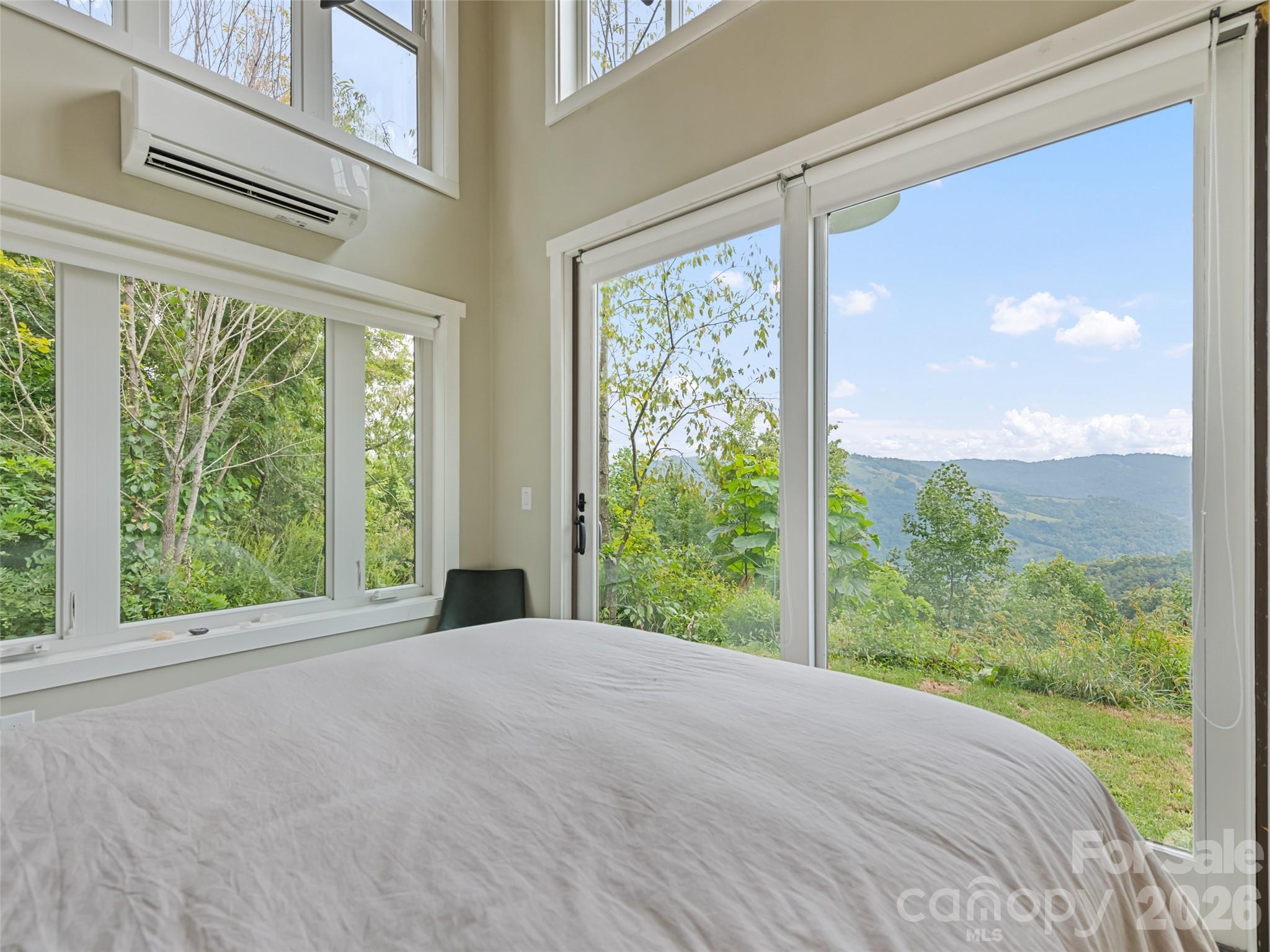 1225 Clark Road Clyde, NC 28721 - Photo 32 of 38