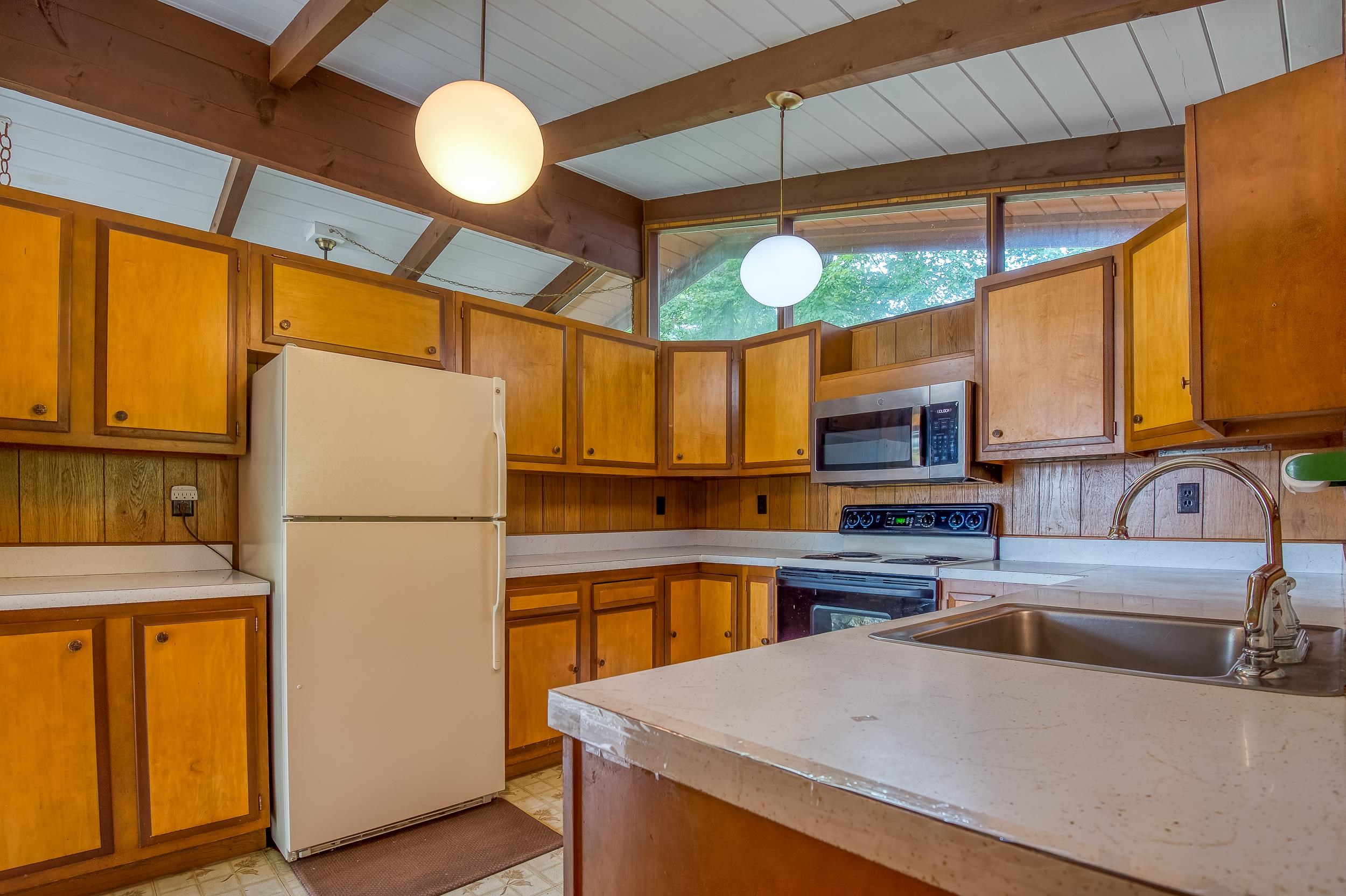 7 Cold Spring Circle Ossipee, NH 03814 - Photo 11 of 40