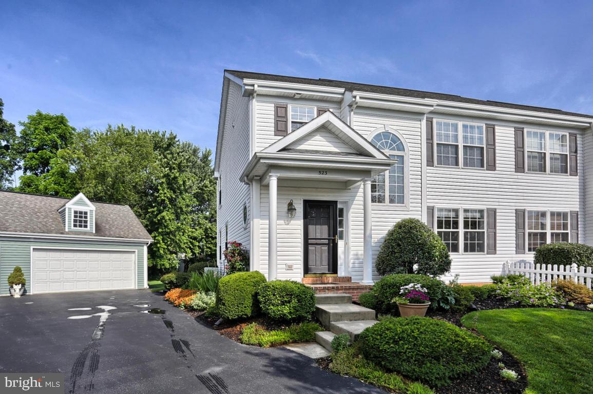 523 Providence Court Lititz, PA 17543 - Photo 1 of 43