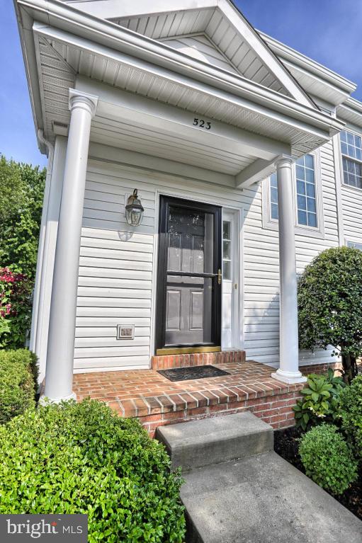 523 Providence Court Lititz, PA 17543 - Photo 3 of 43