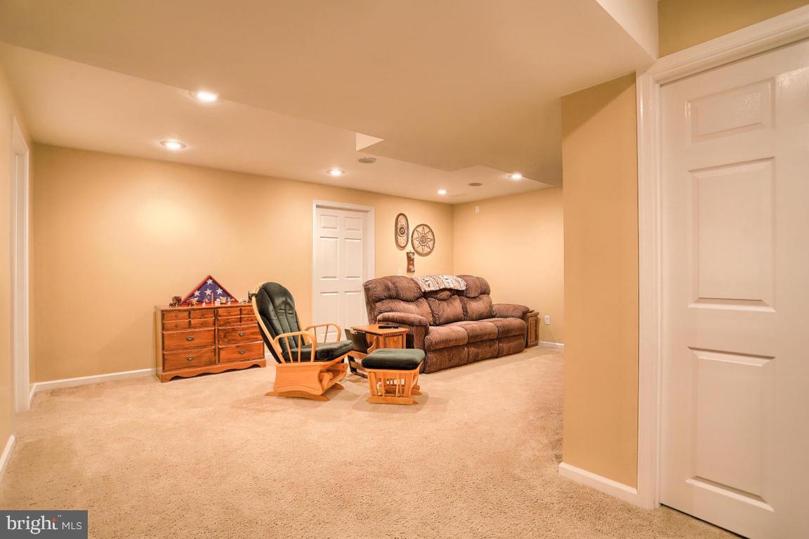 523 Providence Court Lititz, PA 17543 - Photo 35 of 43