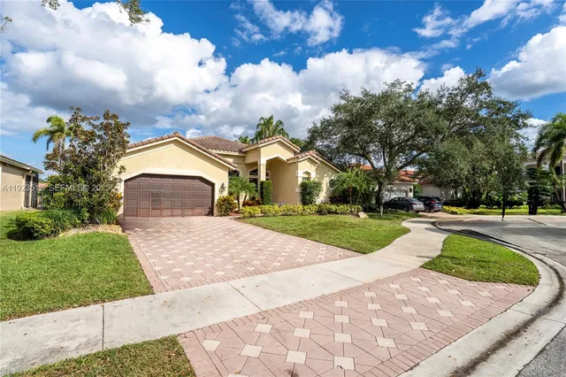 $7,200 | 2994 Oakbrook Drive, Weston, FL 33332