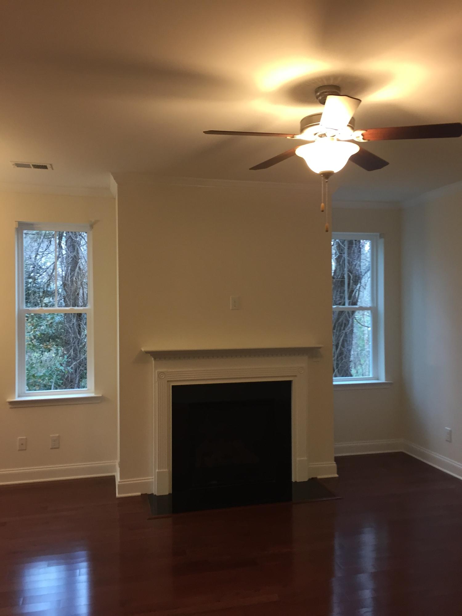 1233 Dingle Road Mount Pleasant, SC 29466 - Photo 4 of 9 024