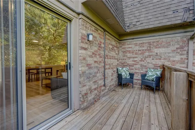 $156,900 | 1830 East 97th Street, Kansas City, MO 64131