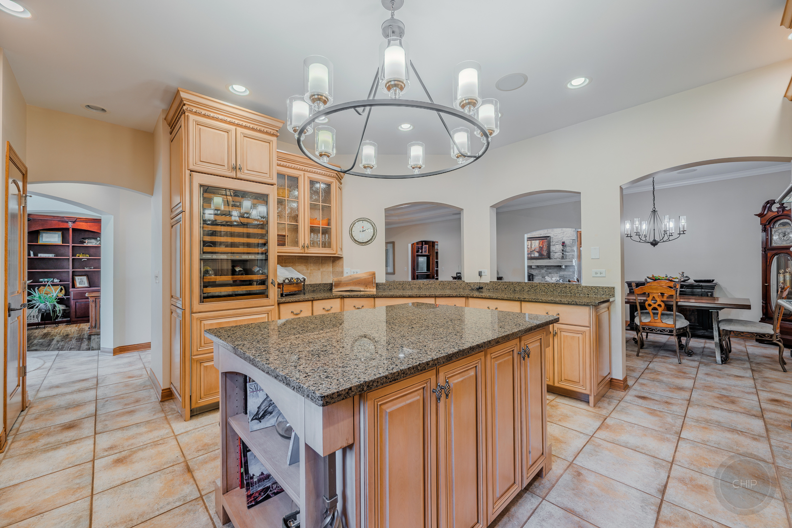 16420 South River Road Plainfield, IL 60586 - Photo 21 of 95