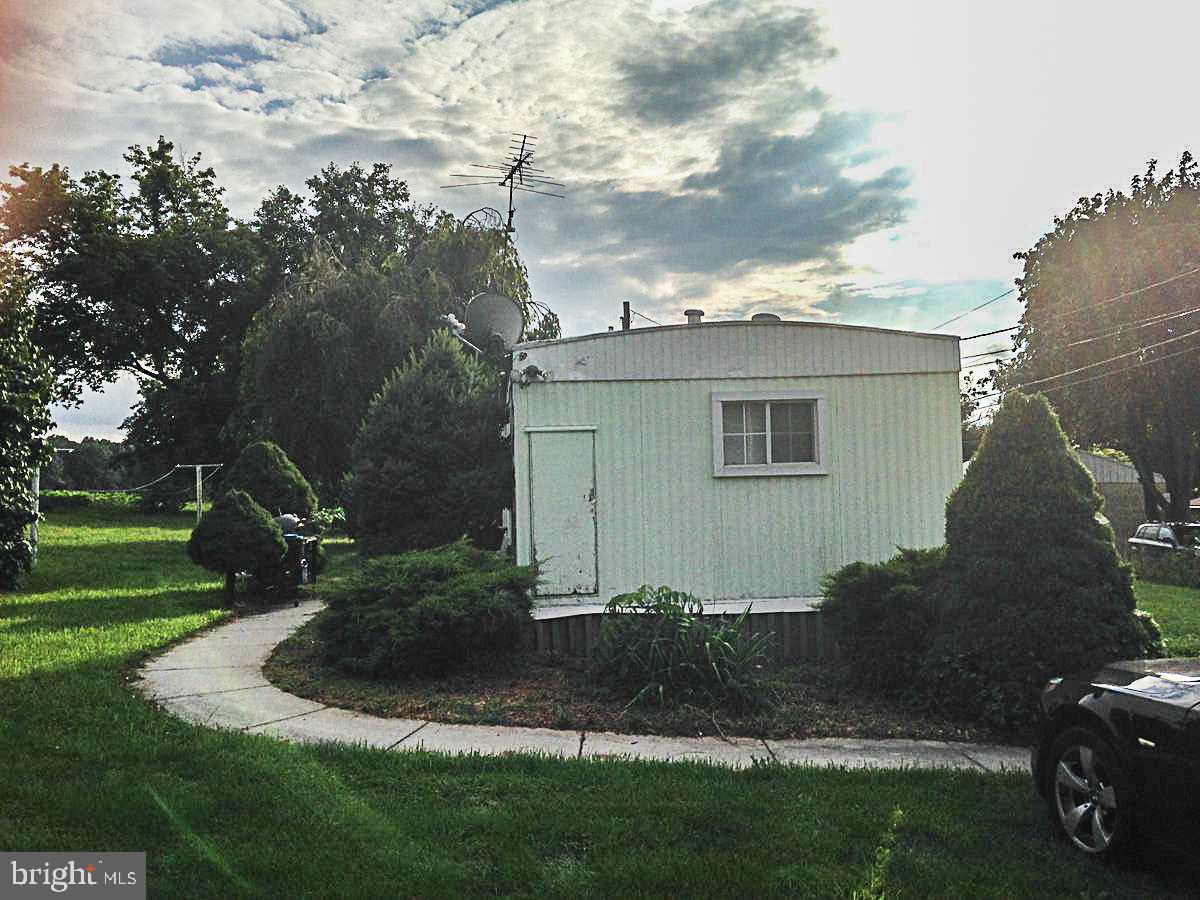 1347 Pine Grove Road Hanover, PA 17331 - Photo 2 of 18 a view of outdoor space and yard