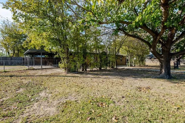 $240,000 | 1710 Southwest 4th Avenue, Mineral Wells, TX 76067
