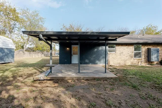 $240,000 | 1710 Southwest 4th Avenue, Mineral Wells, TX 76067