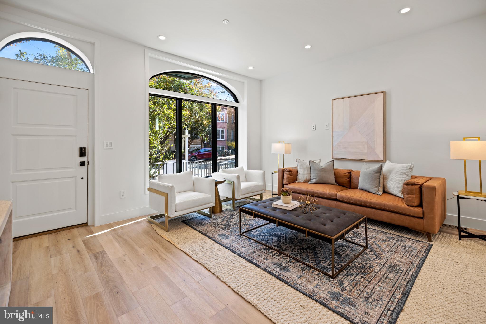 712 6th Street Northeast Washington, DC 20002 - Photo 4 of 45