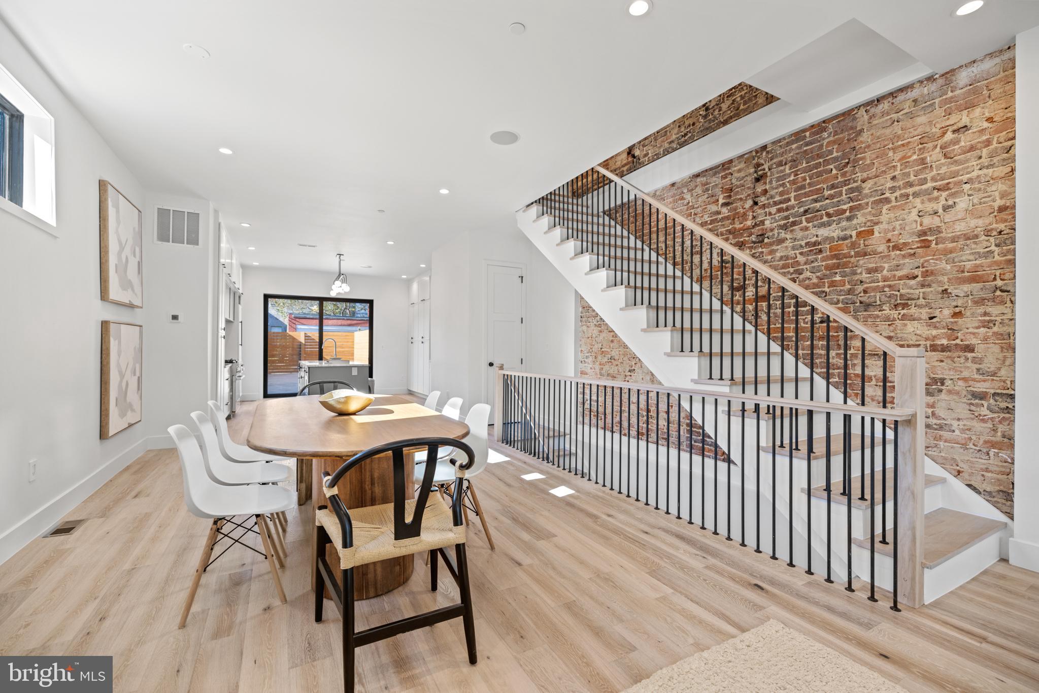 712 6th Street Northeast Washington, DC 20002 - Photo 7 of 45