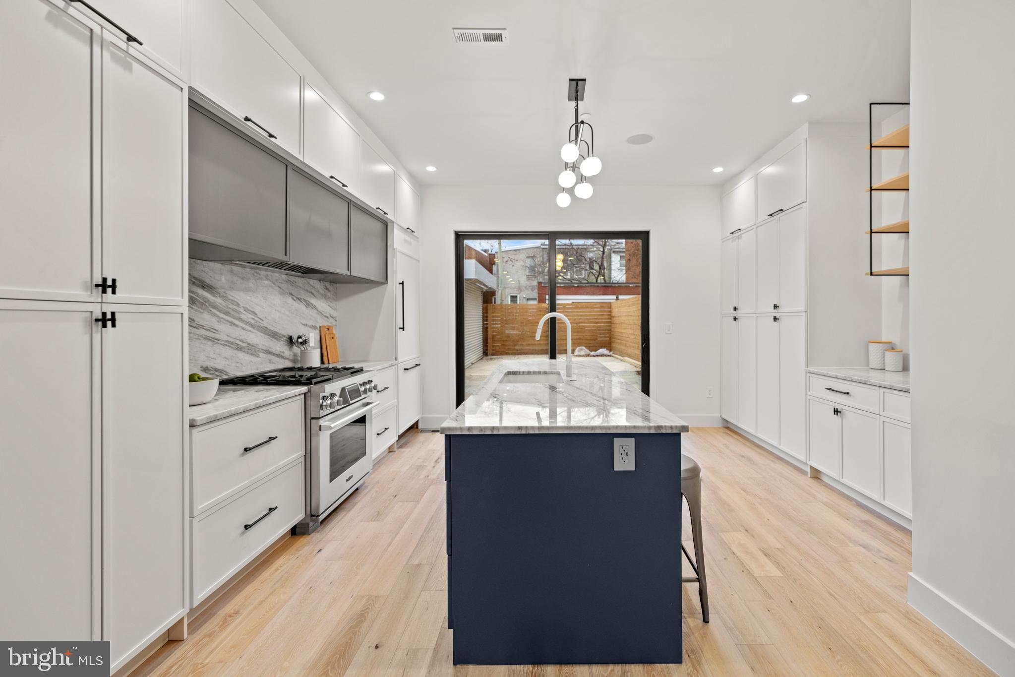 712 6th Street Northeast Washington, DC 20002 - Photo 9 of 45