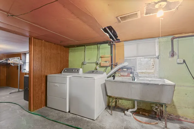 a view of a house with a patio