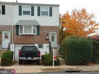 12118 Covert Road Philadelphia, PA 19154 - Photo 1 of 5 Gallery Image 1