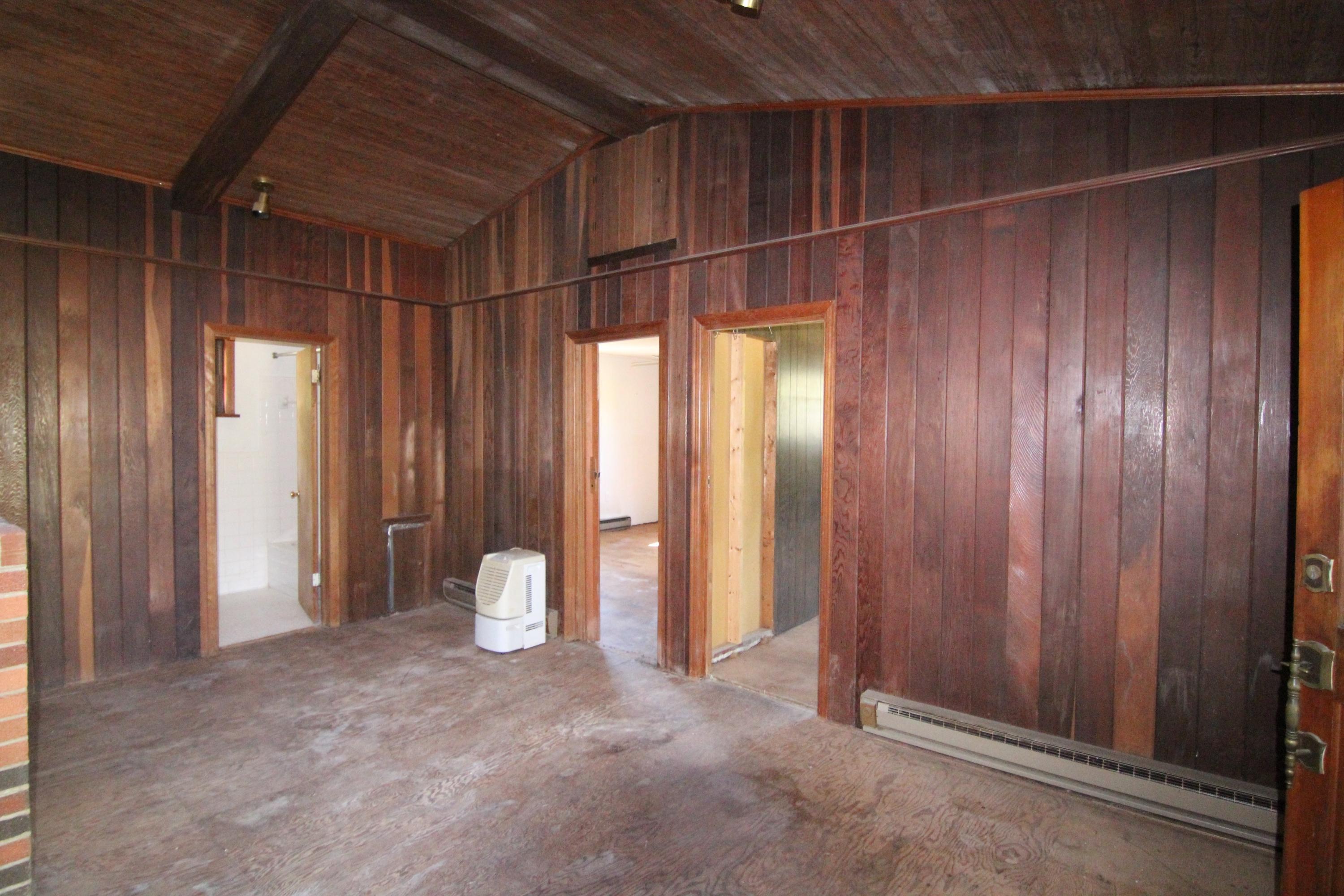 5474 Blue Ridge Boulevard Blue Ridge, VA 24064 - Photo 14 of 22 a view of an empty room with a bathroom