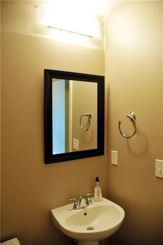 $3,650 | 2795 Peachtree Road, Unit 709, Atlanta, GA 30305