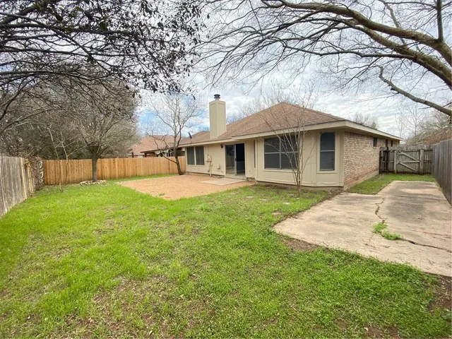 $2,200 | 16916 Dorman Drive, Round Rock, TX 78681