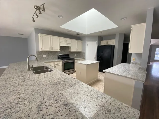 $2,200 | 16916 Dorman Drive, Round Rock, TX 78681