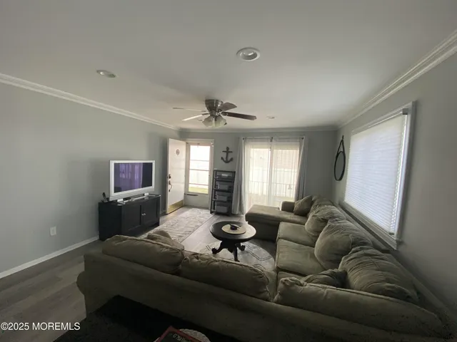 $2,350 | 260 Ocean Avenue, Unit 18A, Sea Bright, NJ 07760