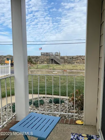 $2,350 | 260 Ocean Avenue, Unit 18A, Sea Bright, NJ 07760