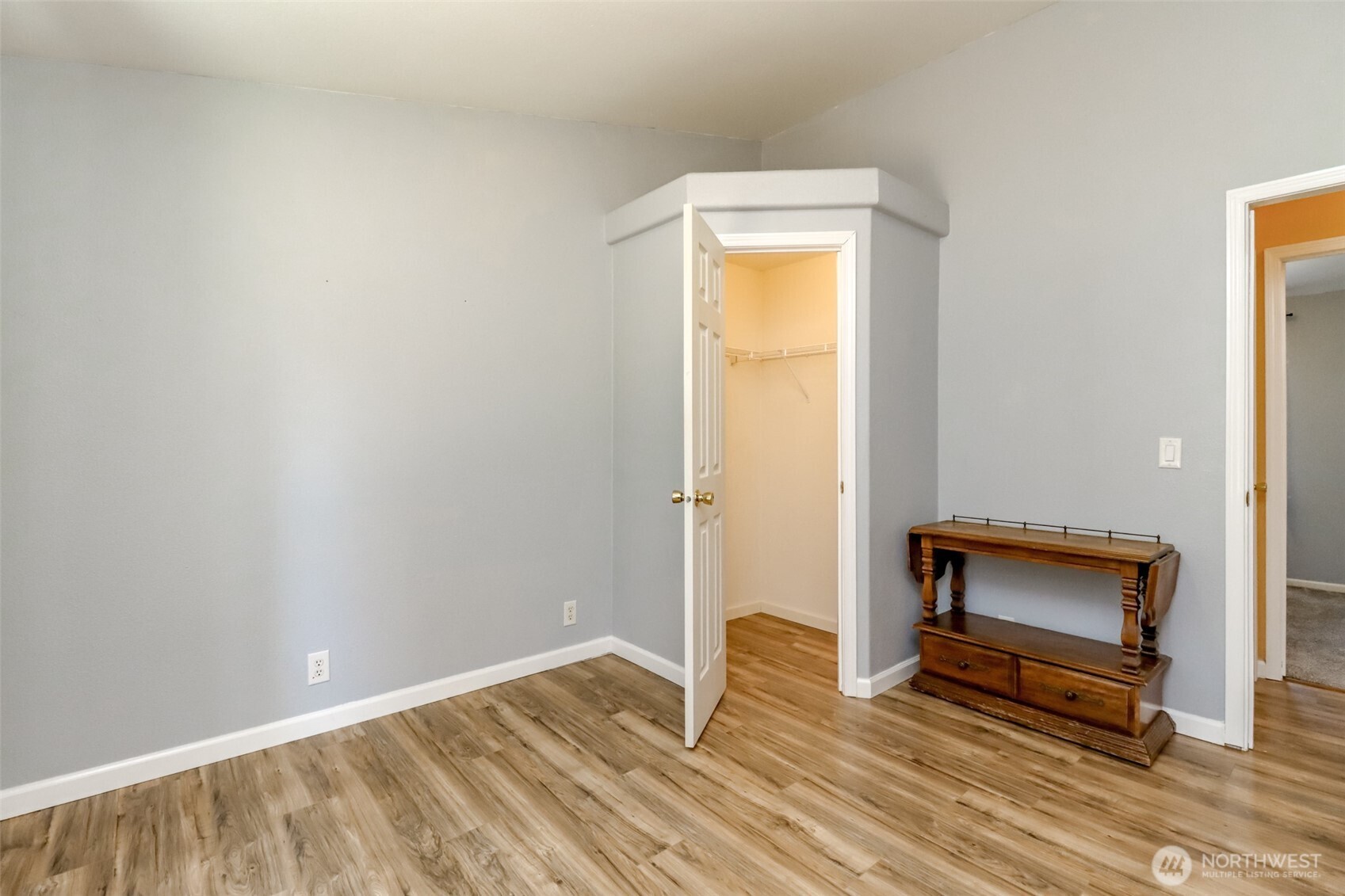 15724 Lawrence Lake Road Southeast Yelm, WA 98597 - Photo 11 of 35