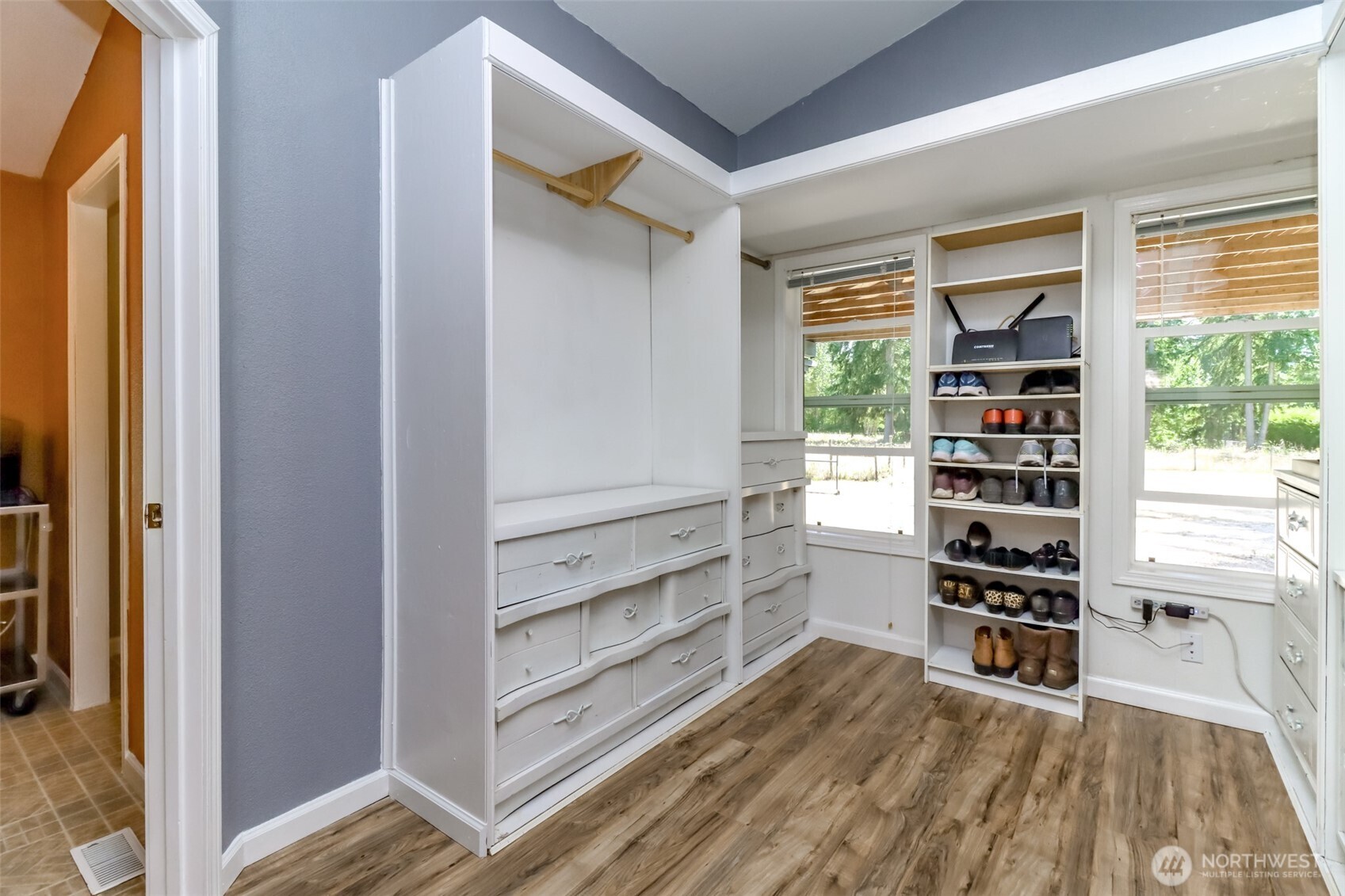 15724 Lawrence Lake Road Southeast Yelm, WA 98597 - Photo 19 of 35