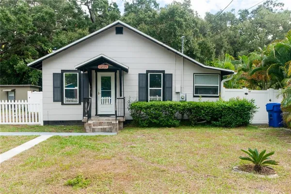 $2,450 | 1235 Bass Boulevard, Dunedin, FL 34698