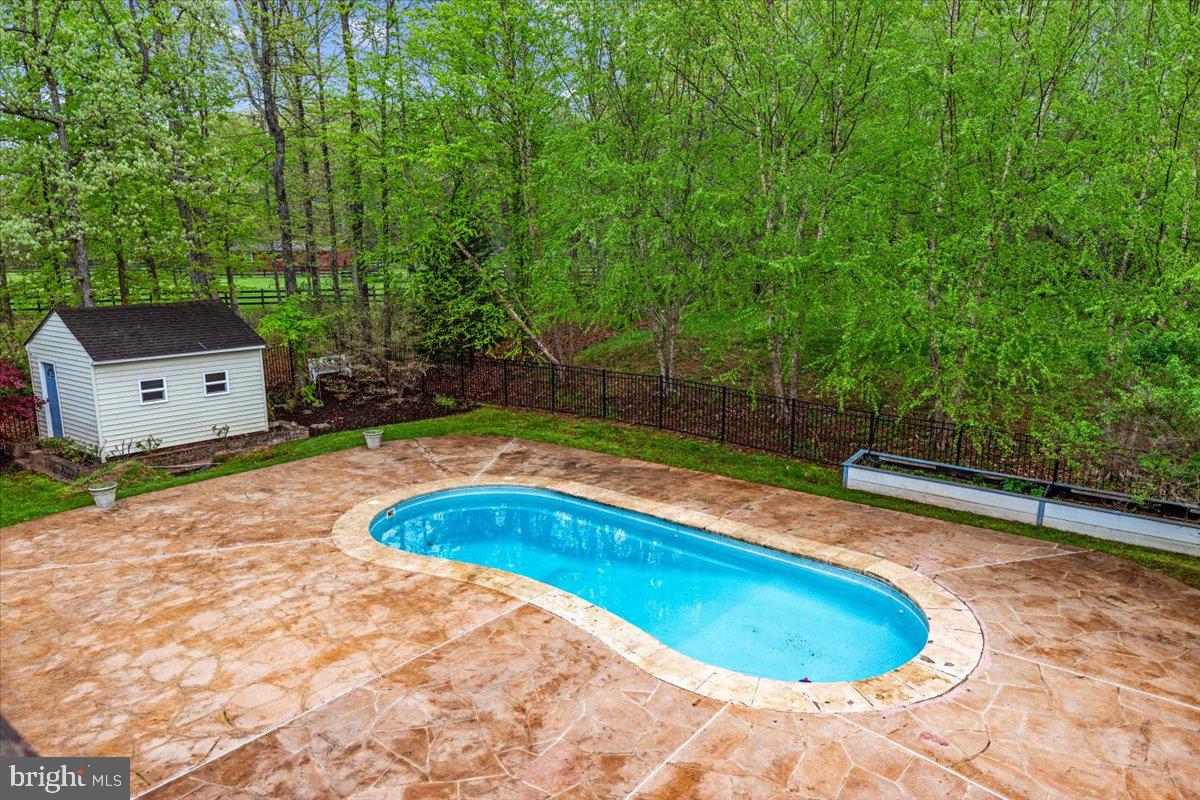 16512 Gaines Road Broad Run, VA 20137 - Photo 54 of 102 Gallery Image 54