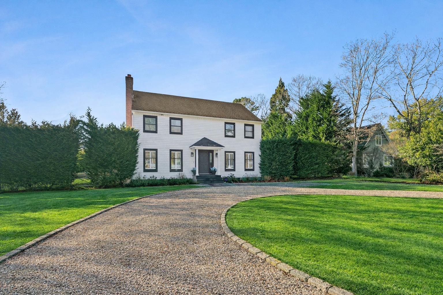 55 West Gate Road Wainscott, NY 11975 - Photo 1 of 11 Gallery Image 1