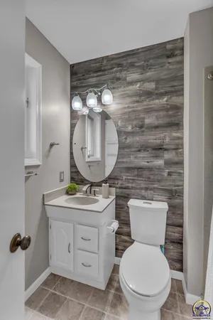 $330,000 | 8121 Southwest 24th Street, Topeka, KS 66614