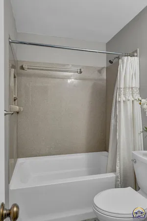 $330,000 | 8121 Southwest 24th Street, Topeka, KS 66614