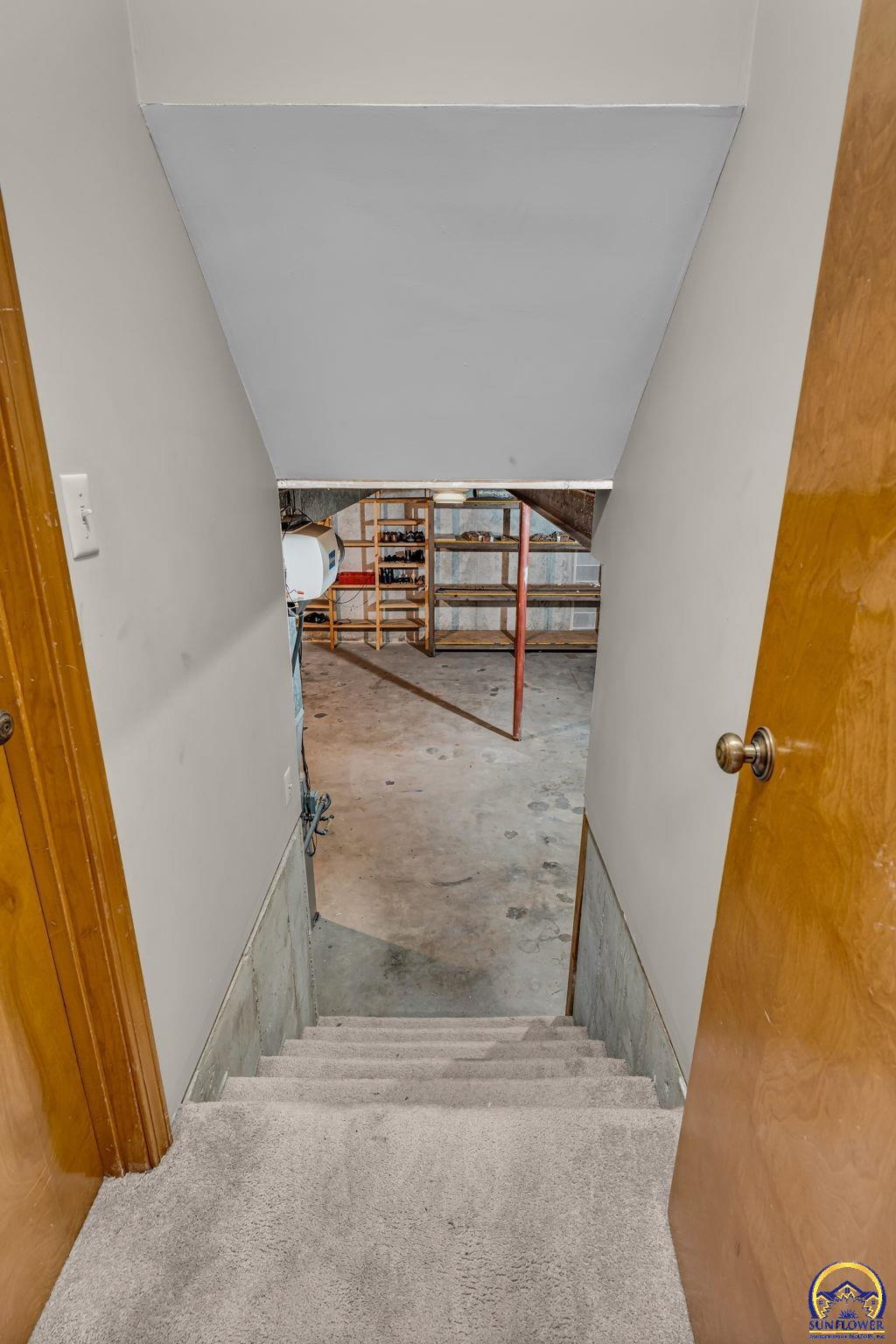 8121 Southwest 24th Street Topeka, KS 66614 - Photo 32 of 49