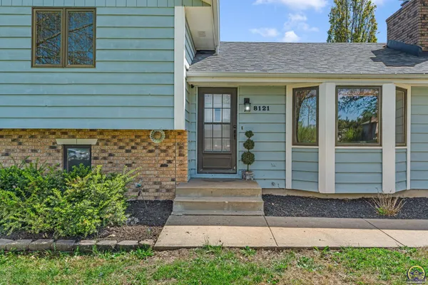 $330,000 | 8121 Southwest 24th Street, Topeka, KS 66614