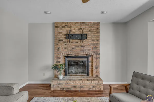 $330,000 | 8121 Southwest 24th Street, Topeka, KS 66614