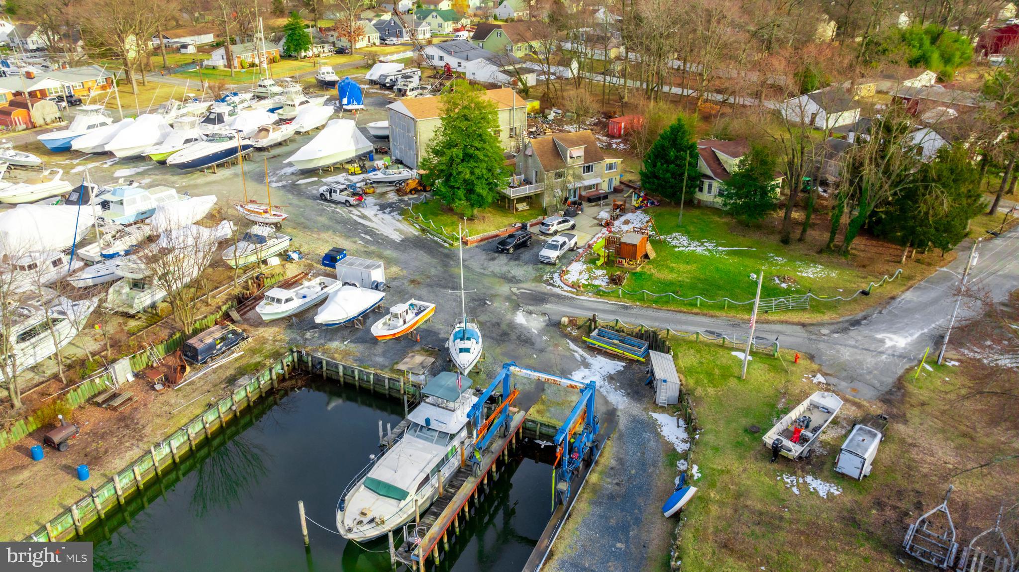 201 Oak Avenue Baltimore, MD 21221 - Photo 6 of 33