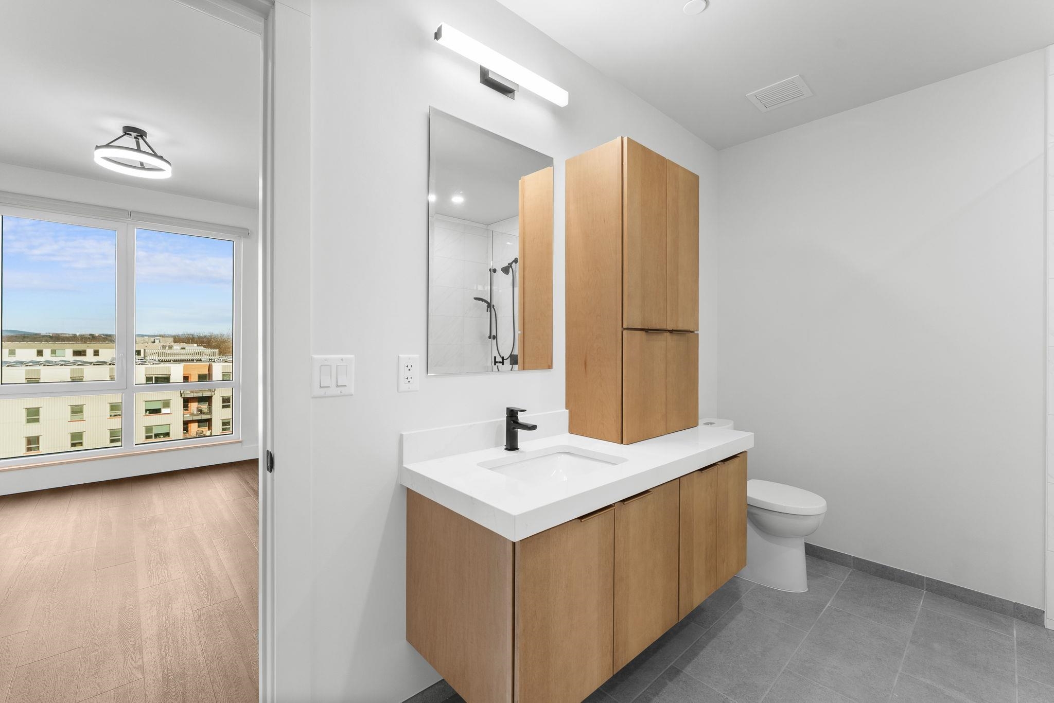 125 Cambrian Way, Unit 606 Burlington, VT 05401 - Photo 11 of 44