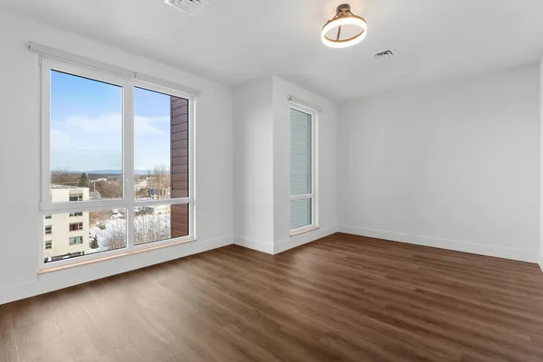 $567,700 | 125 Cambrian Way, Unit 606, Burlington, VT 05401