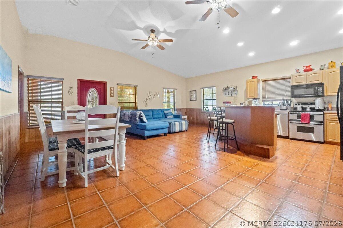 1121 River Road Moore Haven, FL 33471 - Photo 9 of 39 7048