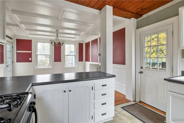 $169,900 | 274 West 5th Street, Oswego, NY 13126