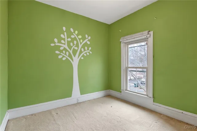 $169,900 | 274 West 5th Street, Oswego, NY 13126