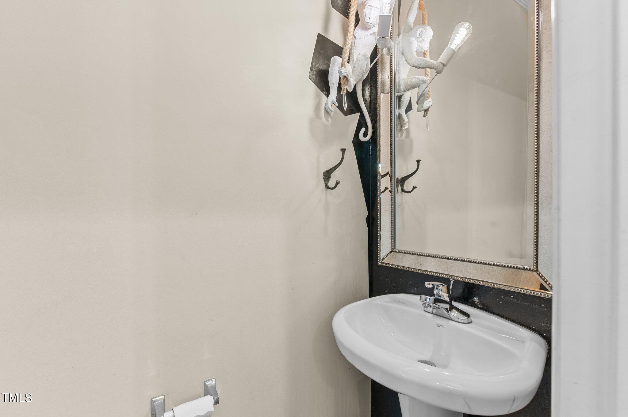 2210 Raven Road, Unit 105 Raleigh, NC 27614 - Photo 12 of 26 19-web-or-mls-DSC_8885