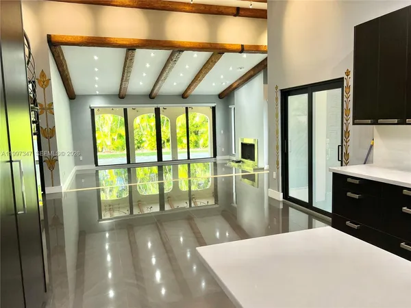 $6,400 | 9331 Northwest 48th Doral Terrace, Doral, FL 33178