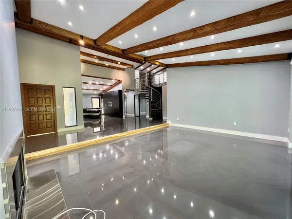 $6,400 | 9331 Northwest 48th Doral Terrace, Doral, FL 33178