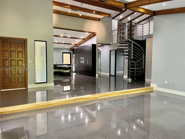 $6,400 | 9331 Northwest 48th Doral Terrace, Doral, FL 33178